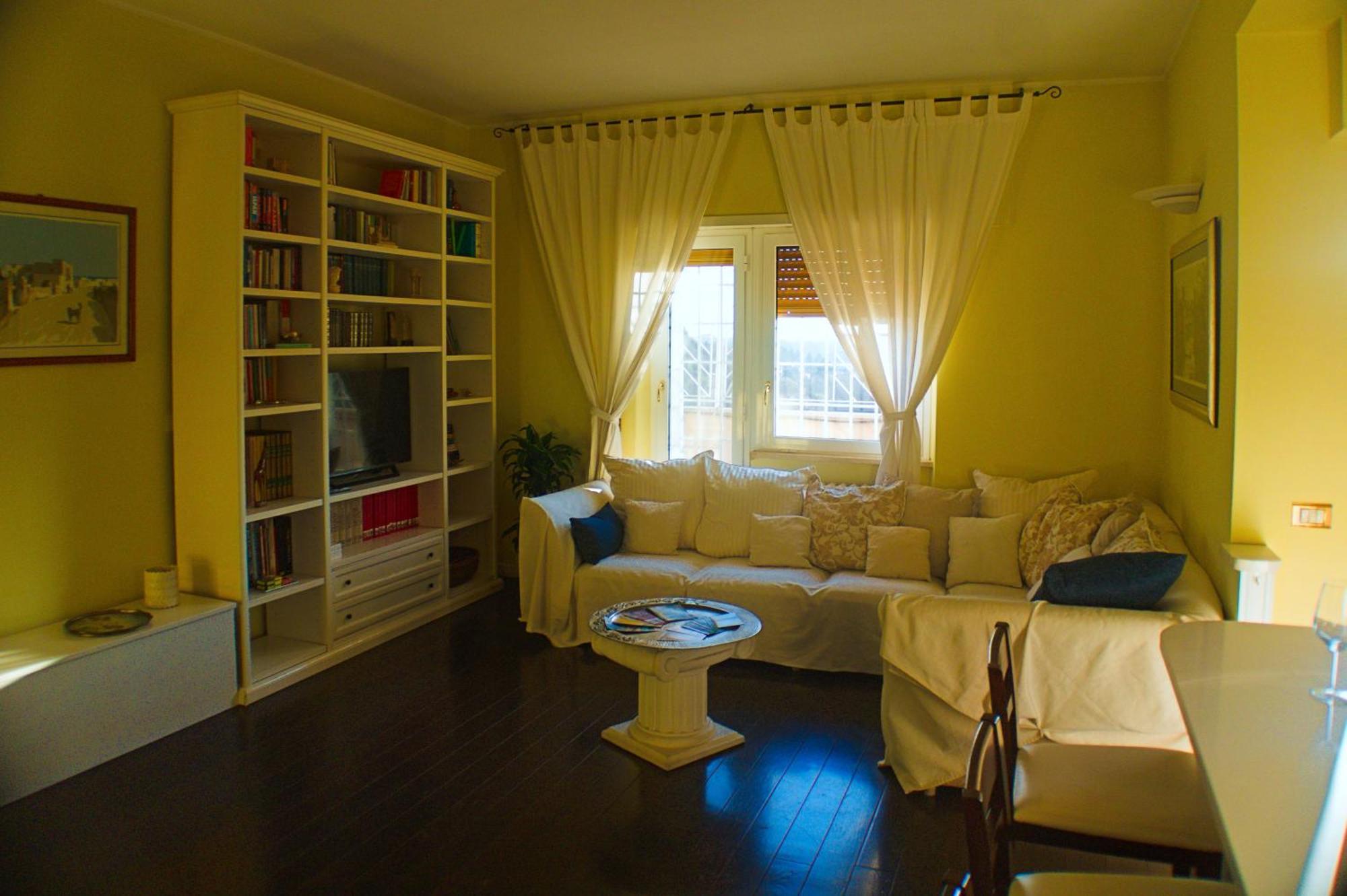 Tiziana's Terrace - Pet Friendly *