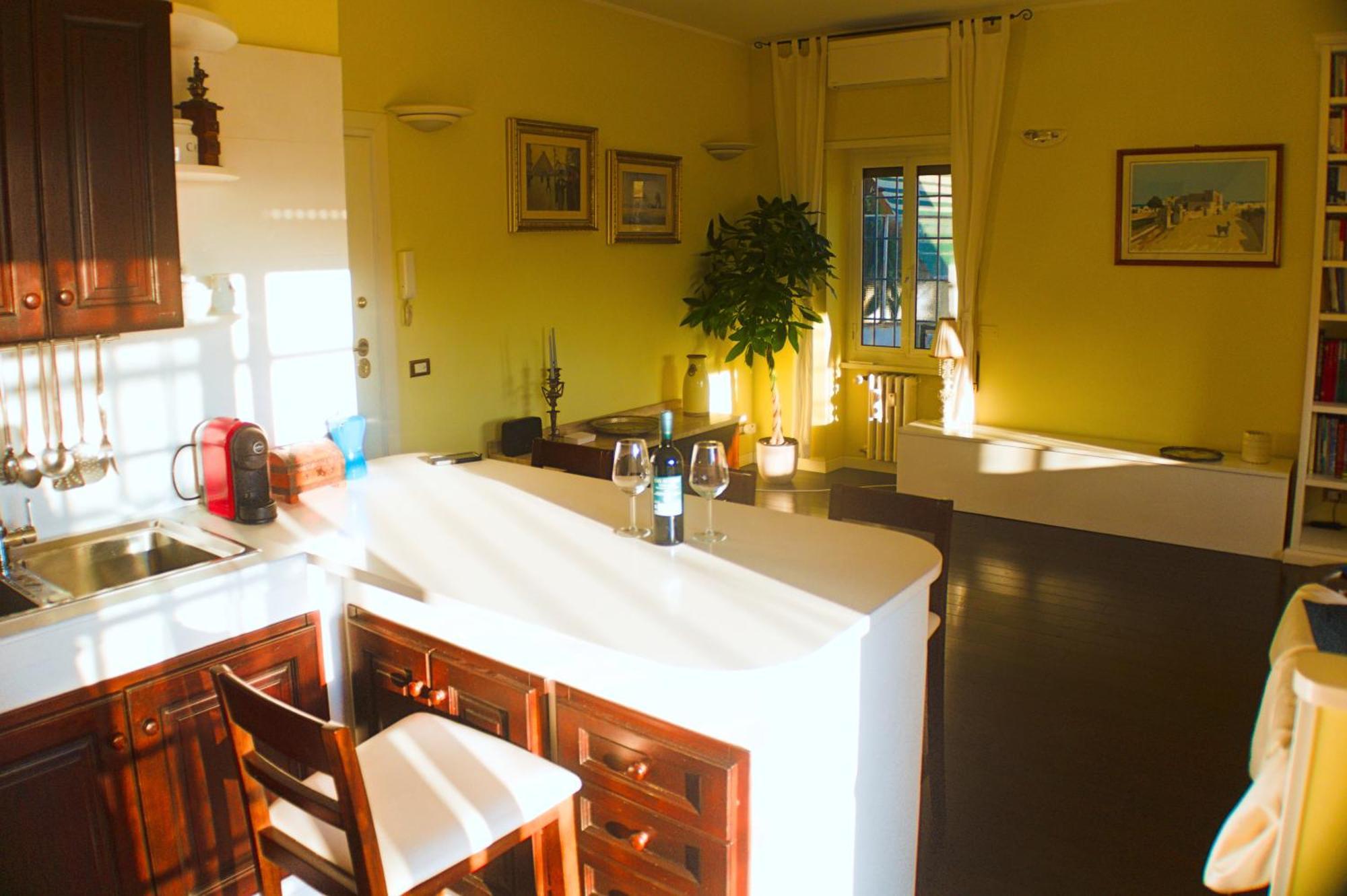 Tiziana's Terrace - Pet Friendly Apartment Rom